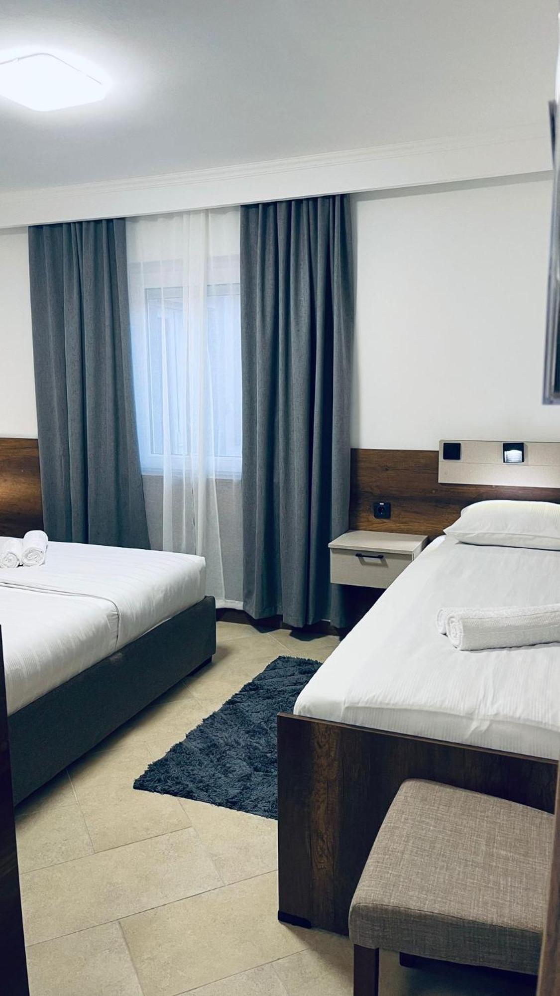 Kollar D Guest House - Prenociste Rooms ซูโบติกา ภายนอก รูปภาพ