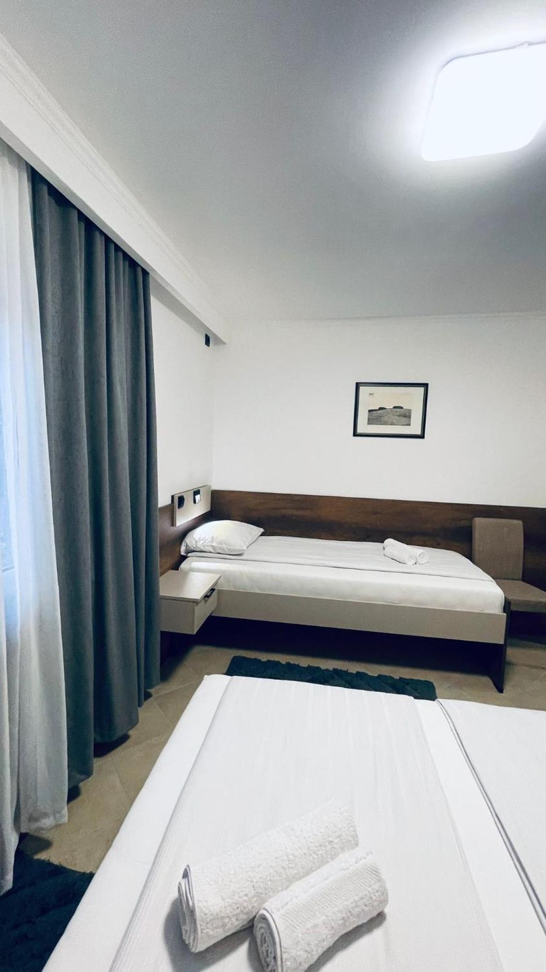 Kollar D Guest House - Prenociste Rooms ซูโบติกา ภายนอก รูปภาพ