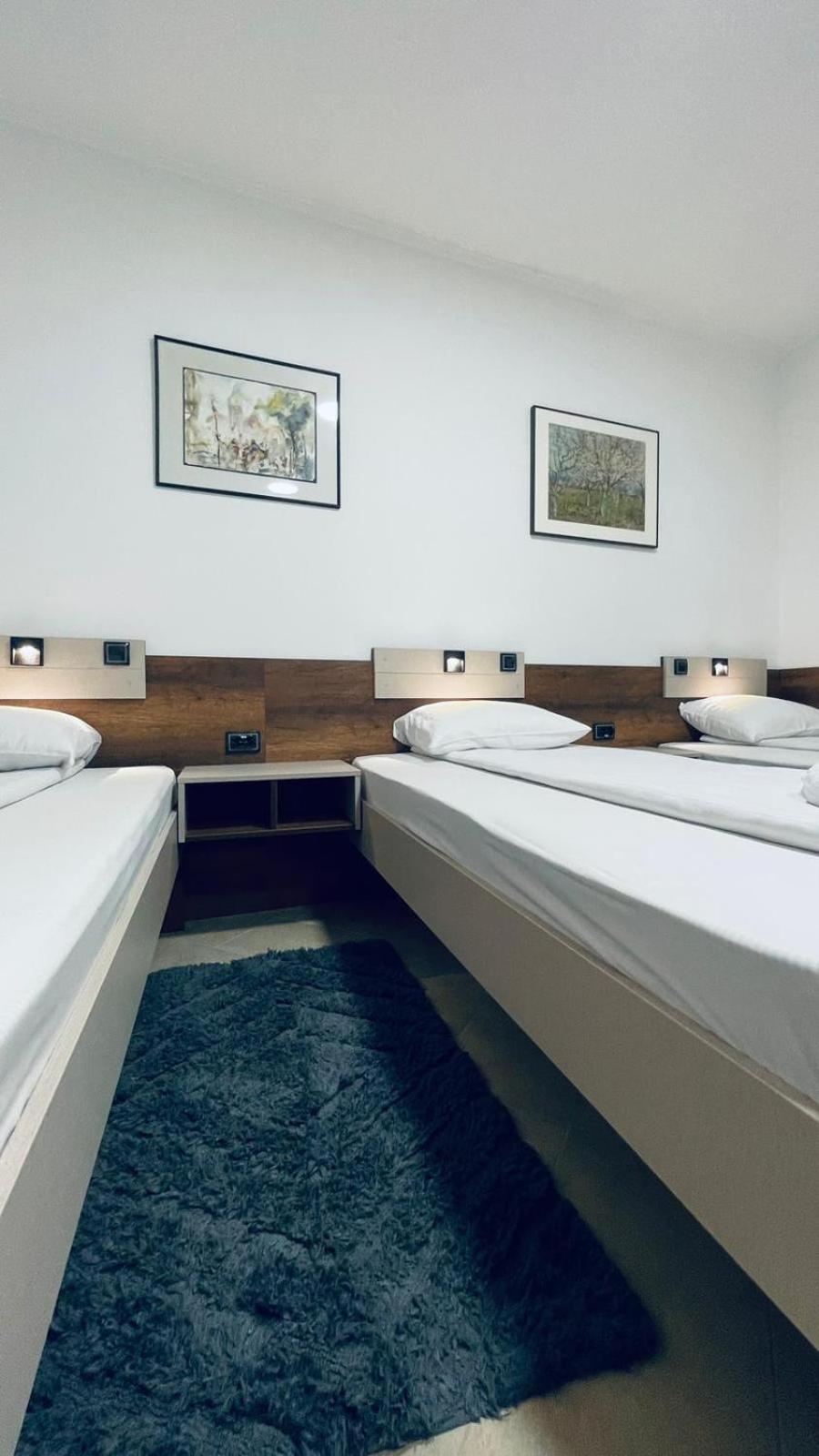 Kollar D Guest House - Prenociste Rooms ซูโบติกา ภายนอก รูปภาพ