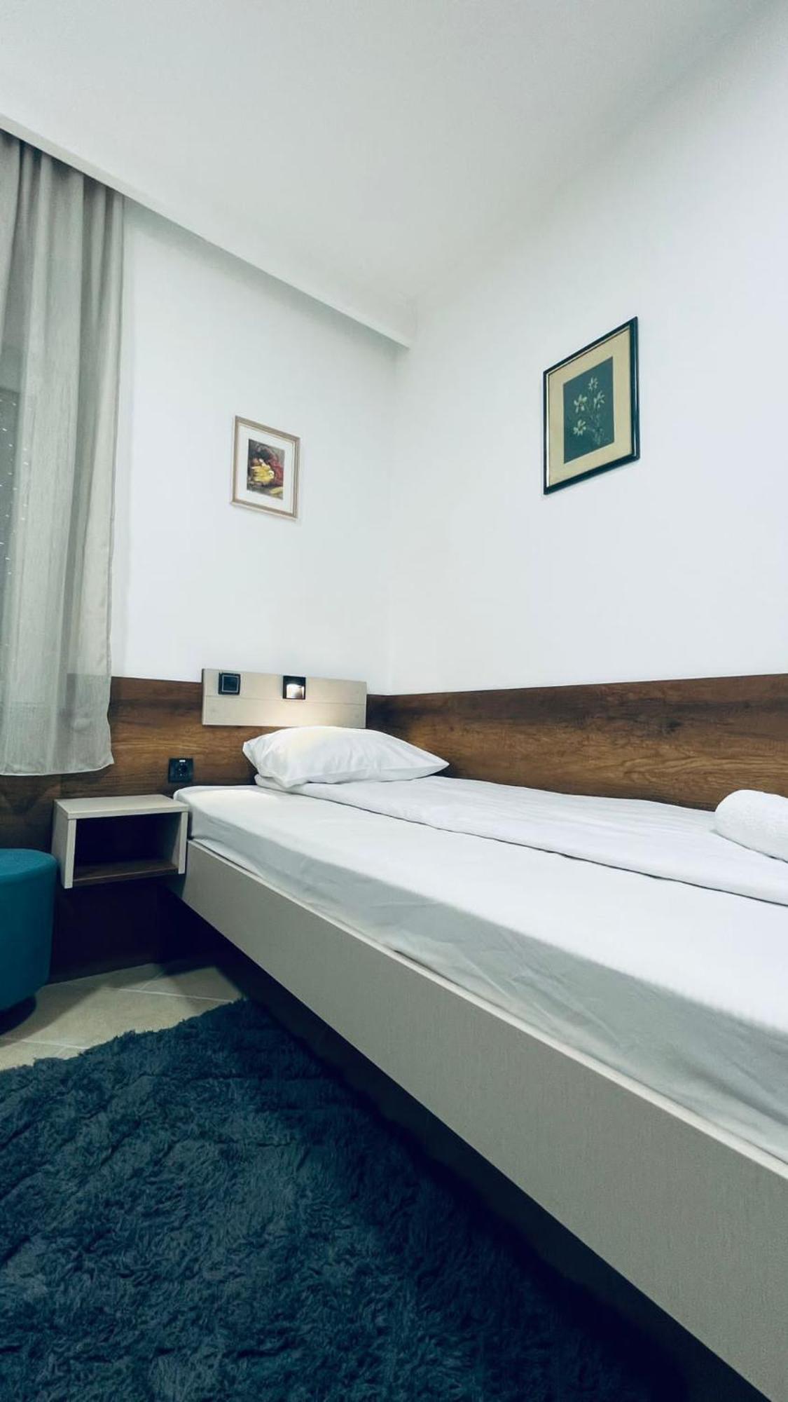 Kollar D Guest House - Prenociste Rooms ซูโบติกา ภายนอก รูปภาพ