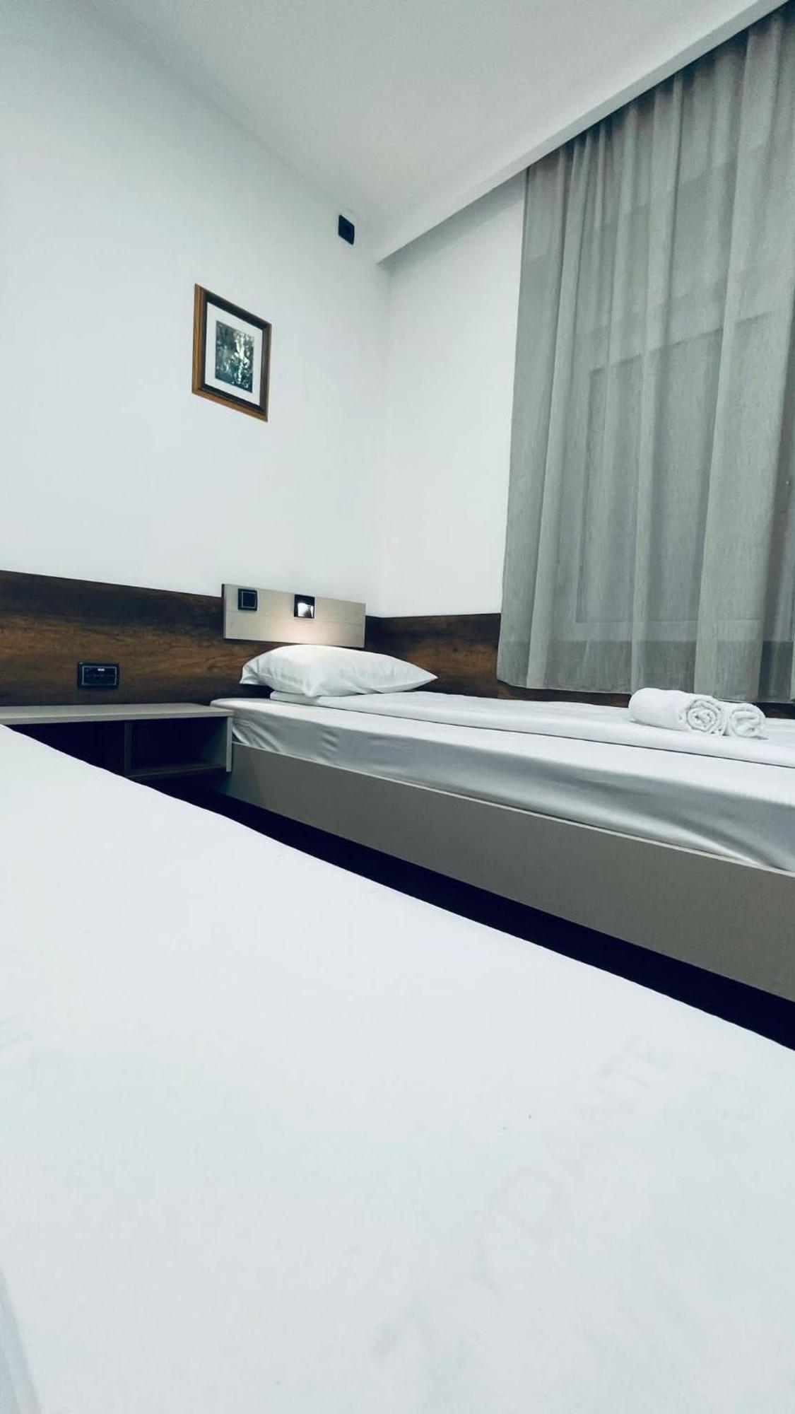 Kollar D Guest House - Prenociste Rooms ซูโบติกา ภายนอก รูปภาพ